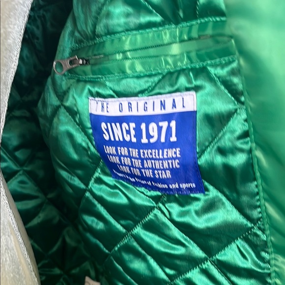 Celtics Green Jacket. - Picture 6 of 12